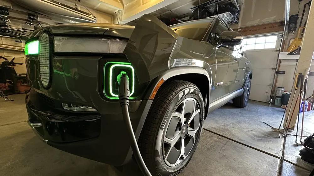 Emergency electrical service for homes in panel upgrade,  by 