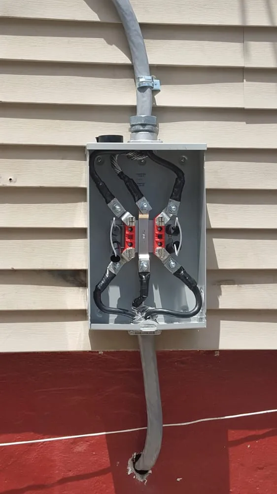 Slide of Lou Electrical Contracting