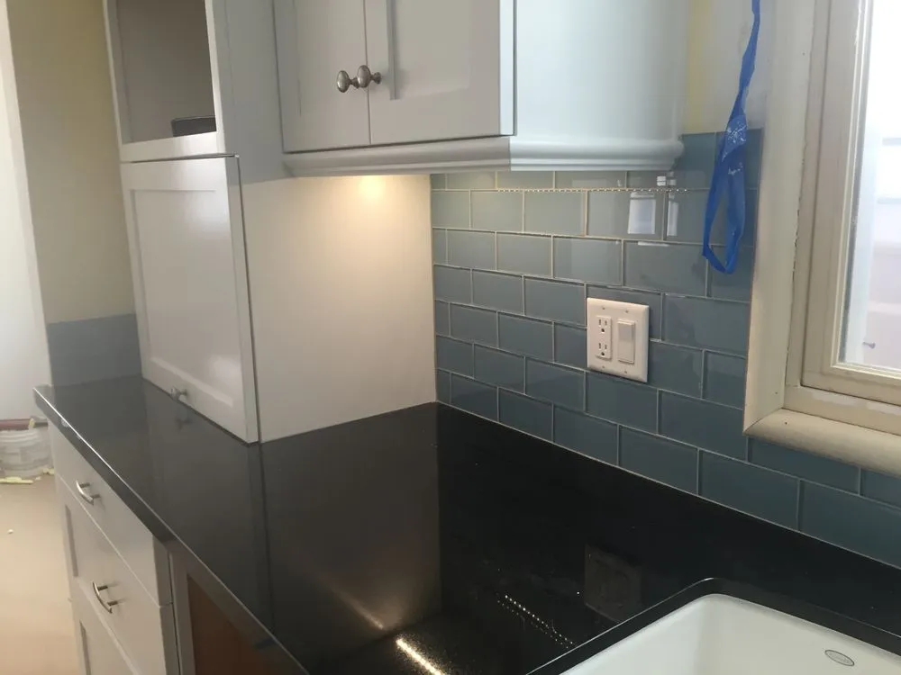 Slide of Lou Kantor Electric