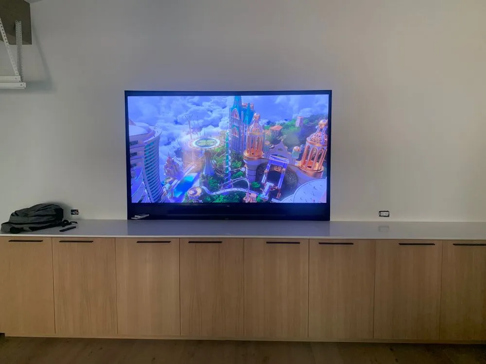 Slide of Loui Technology EC