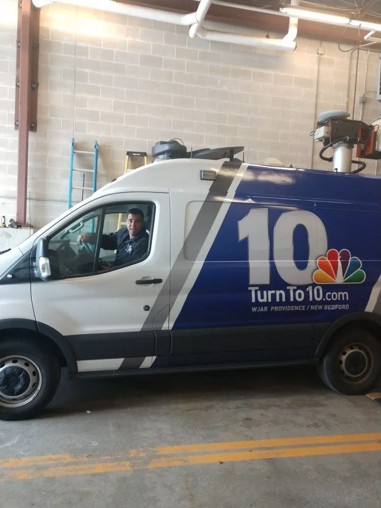 Expert electrical service for homes in circuit breaker repair,  by 