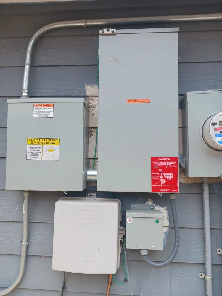 Slide of Louie's Electric