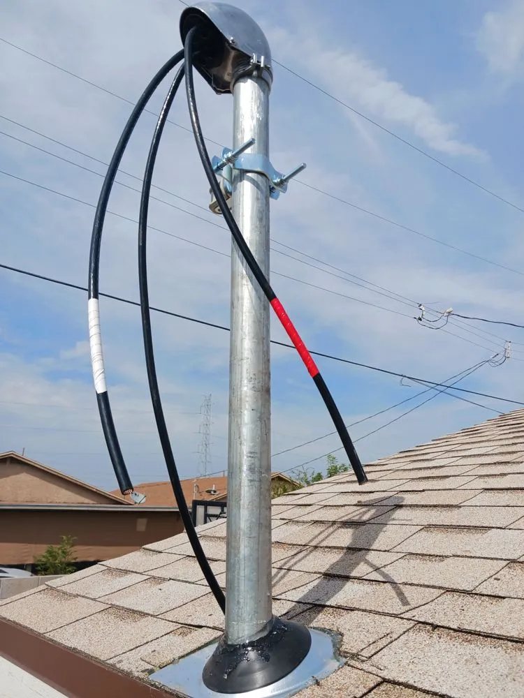 Slide of Louie's Electric