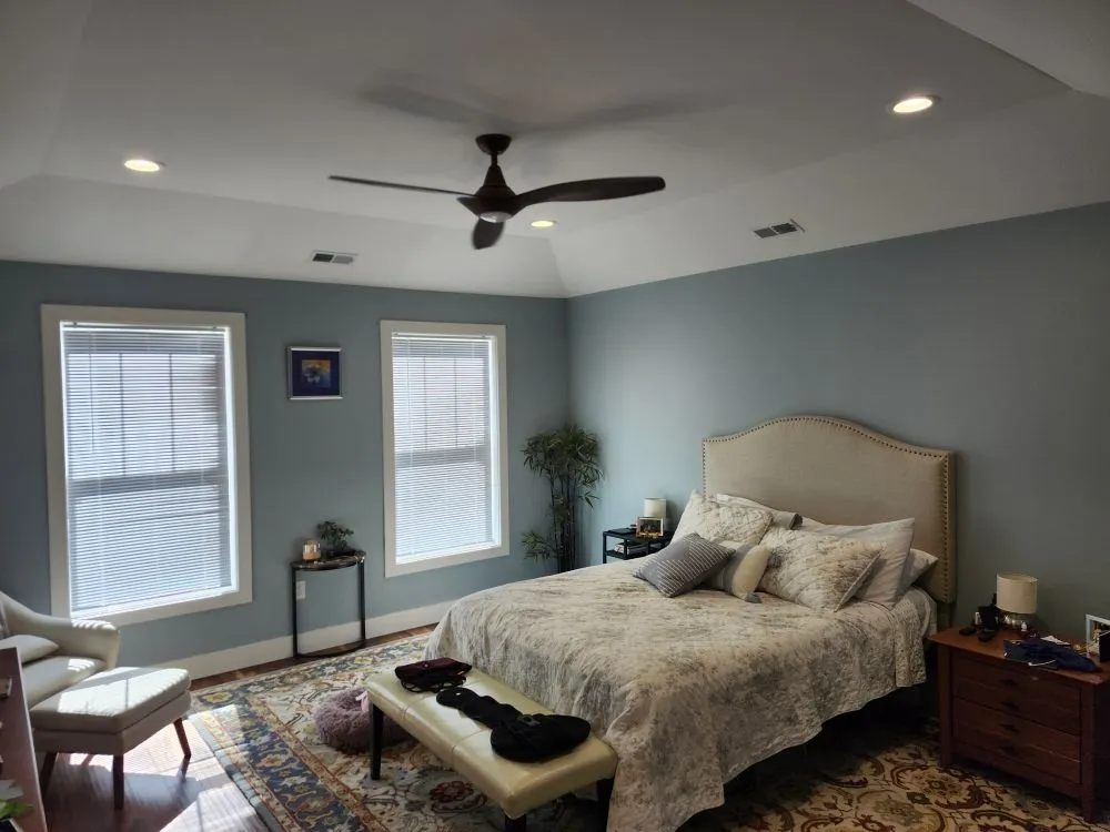 Slide of Louie's Lighting