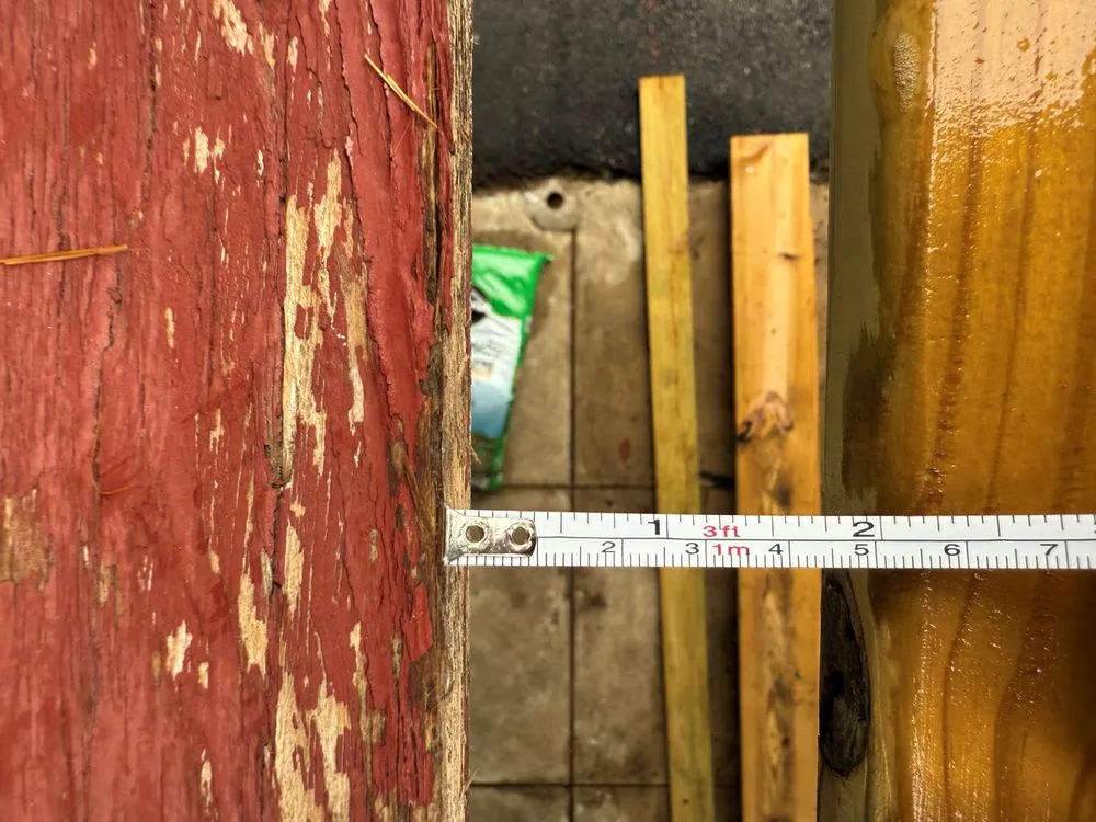 Slide of Louie's Lighting