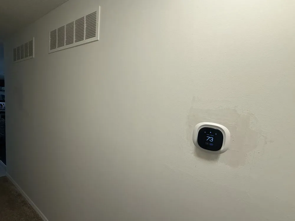 Slide of Louie's Lighting