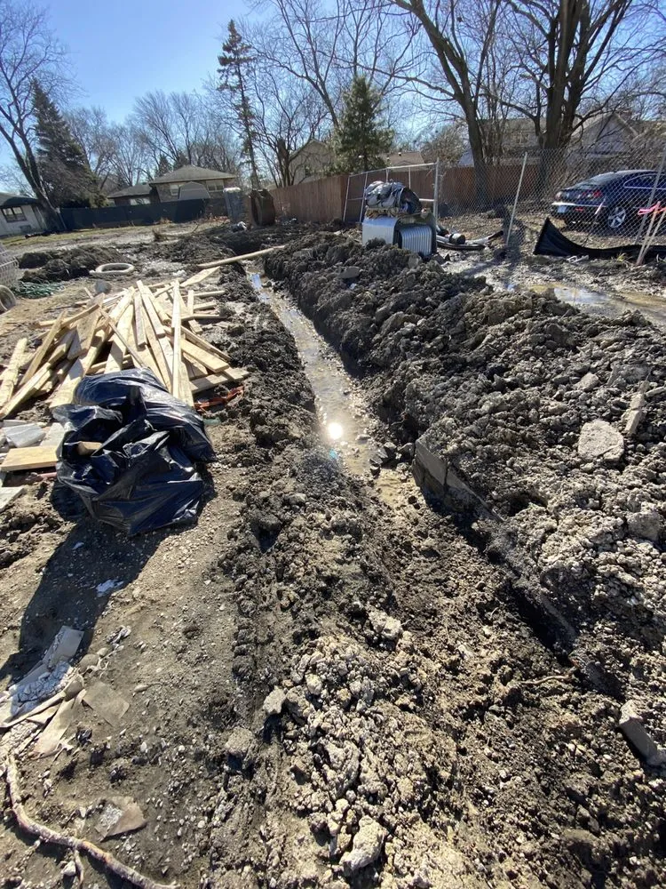 Professional electrician providing emergency electrical service in ,