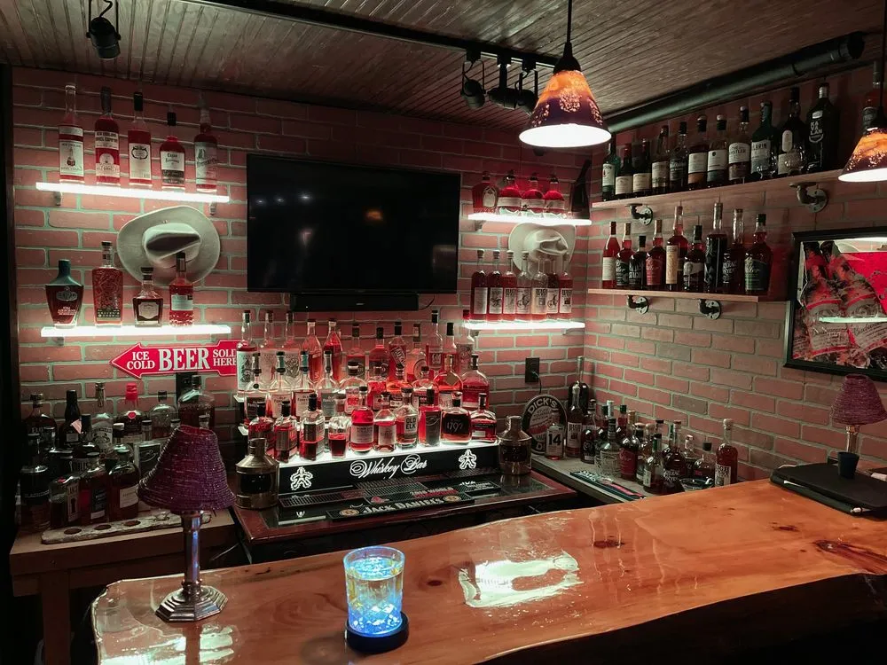 Slide of Louis Benson Electrician