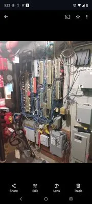 Louis Collins Electric Logo