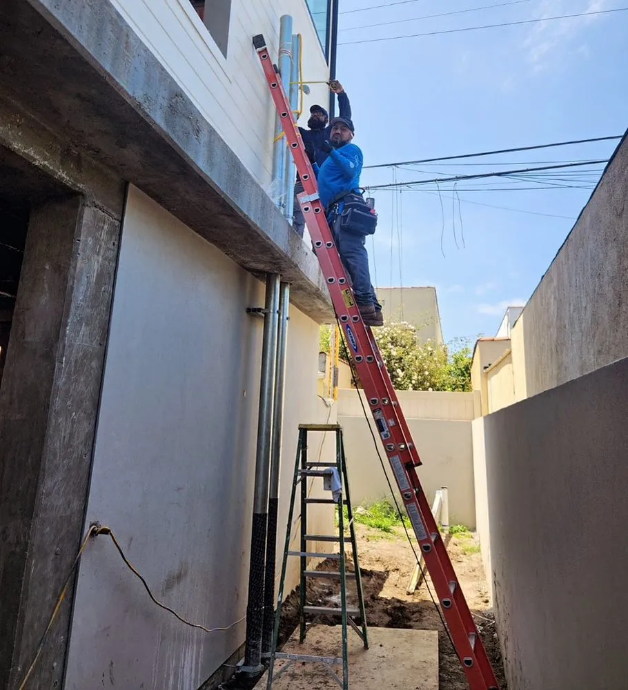 Slide of Lou’s Electric Inc