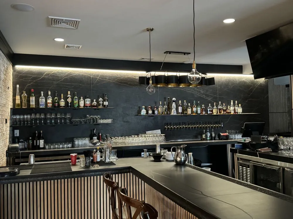 Slide of Lou's Electric