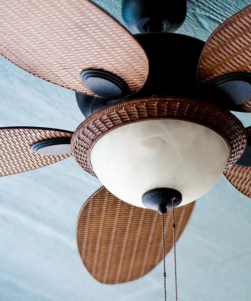 Slide of Loverde Electric