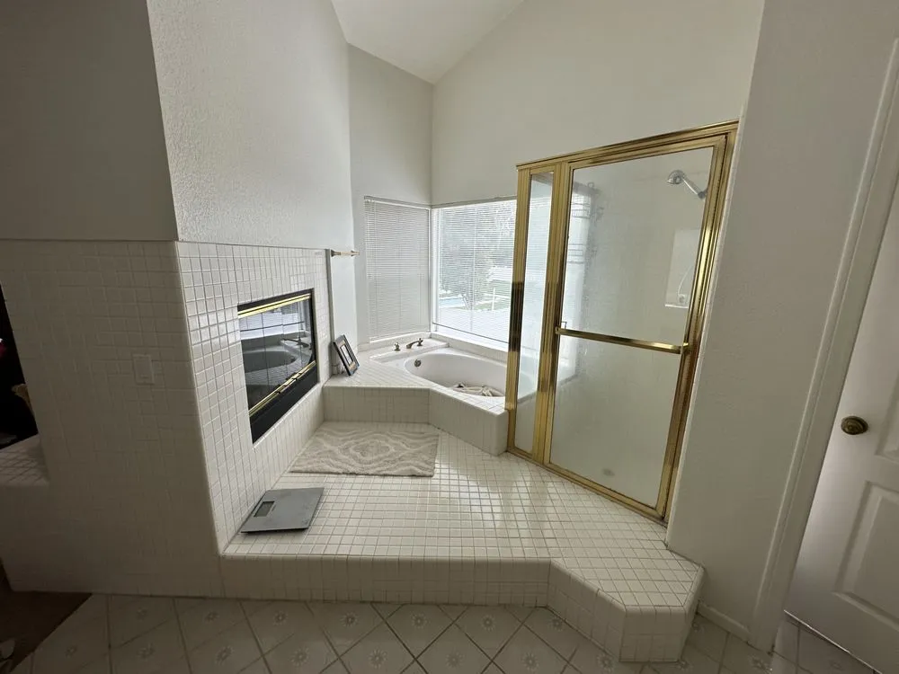 Slide of Lowry Construction Service