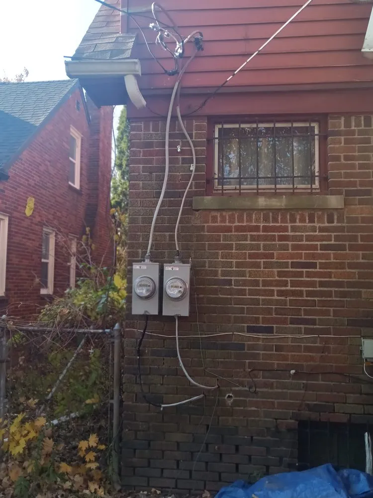 Slide of Loyaltyz Construction