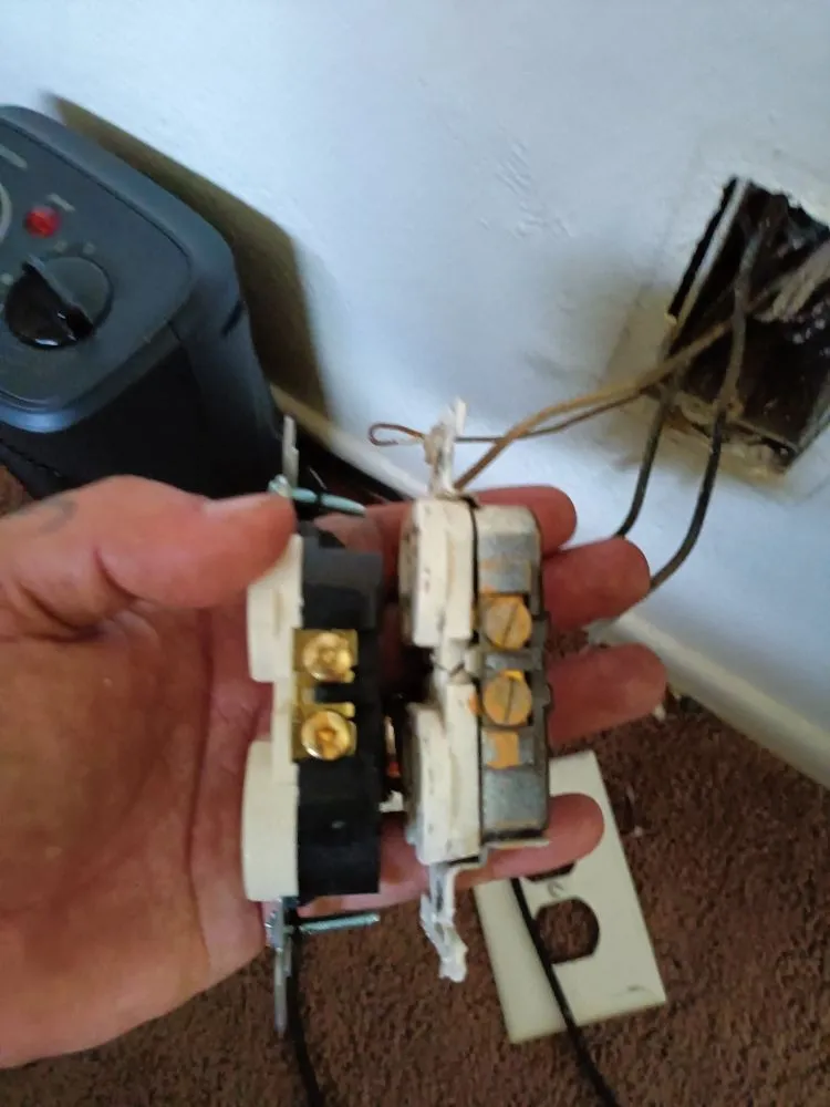 Slide of Lozada's Electric / Handyman