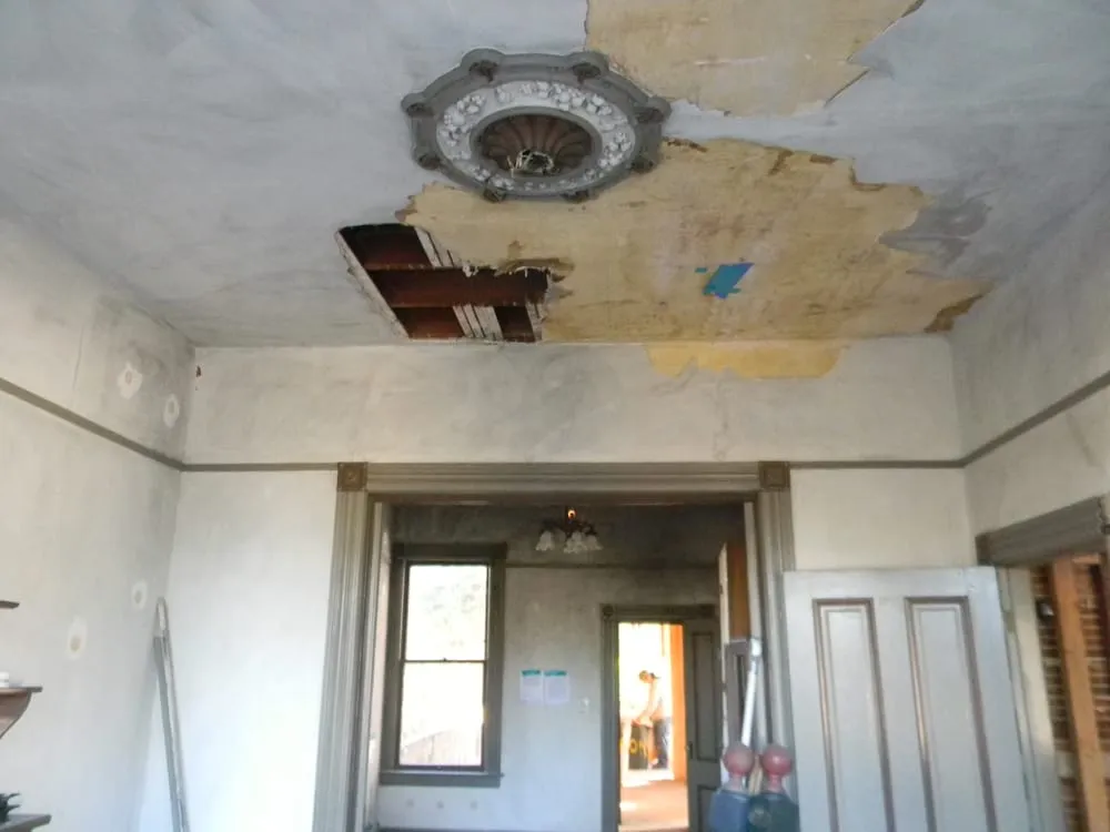 Slide of LP Electric