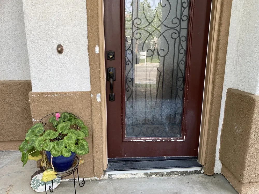 Slide of LP Handyman Services