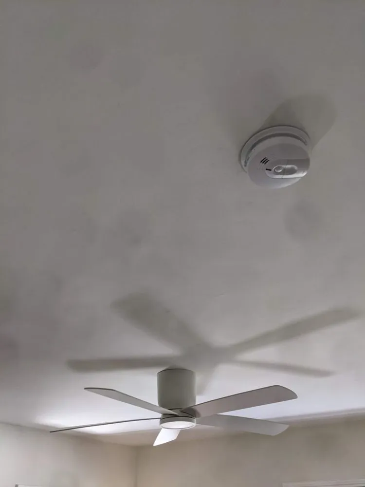 Slide of LQ Electrical