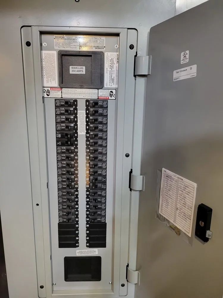 Slide of LQ Electrical