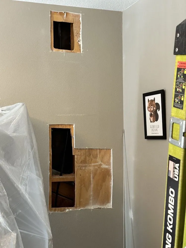 Slide of LR Electrical