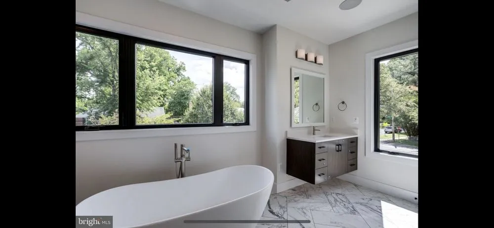 Slide of LRV Construction