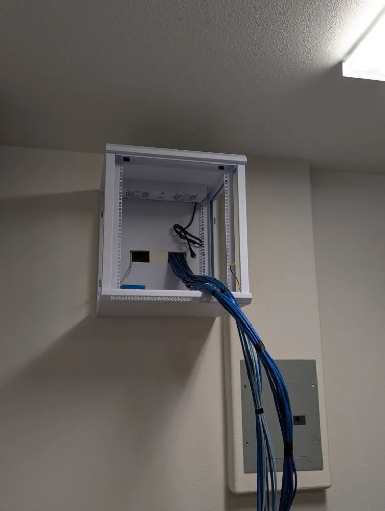 Slide of LS Handyman