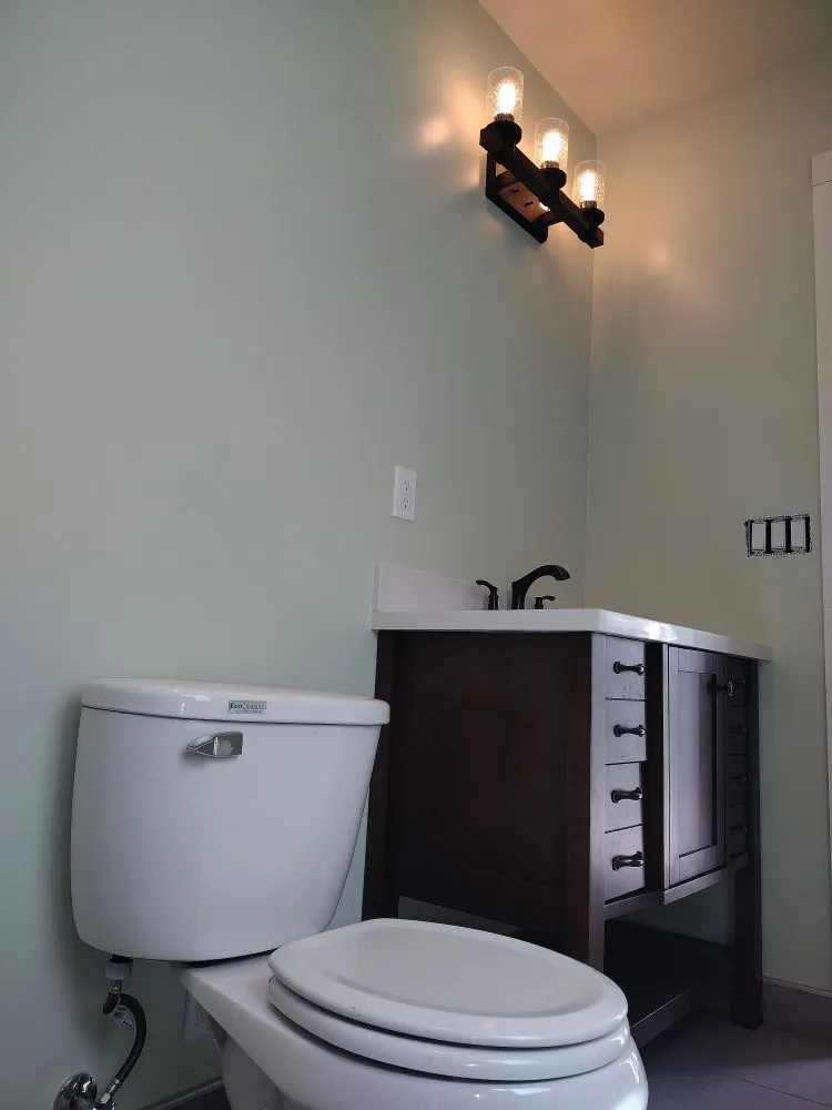 Slide of LS Handyman