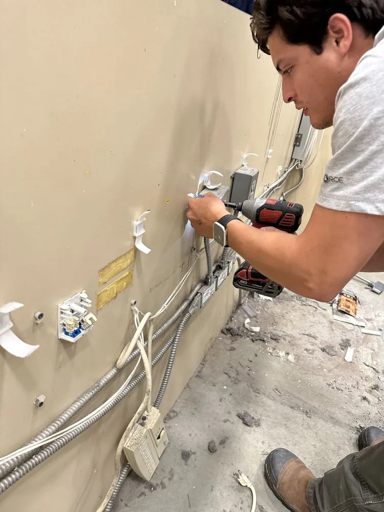 Slide of LSVG Electrics