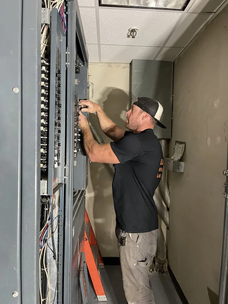 Slide of LTE Electric