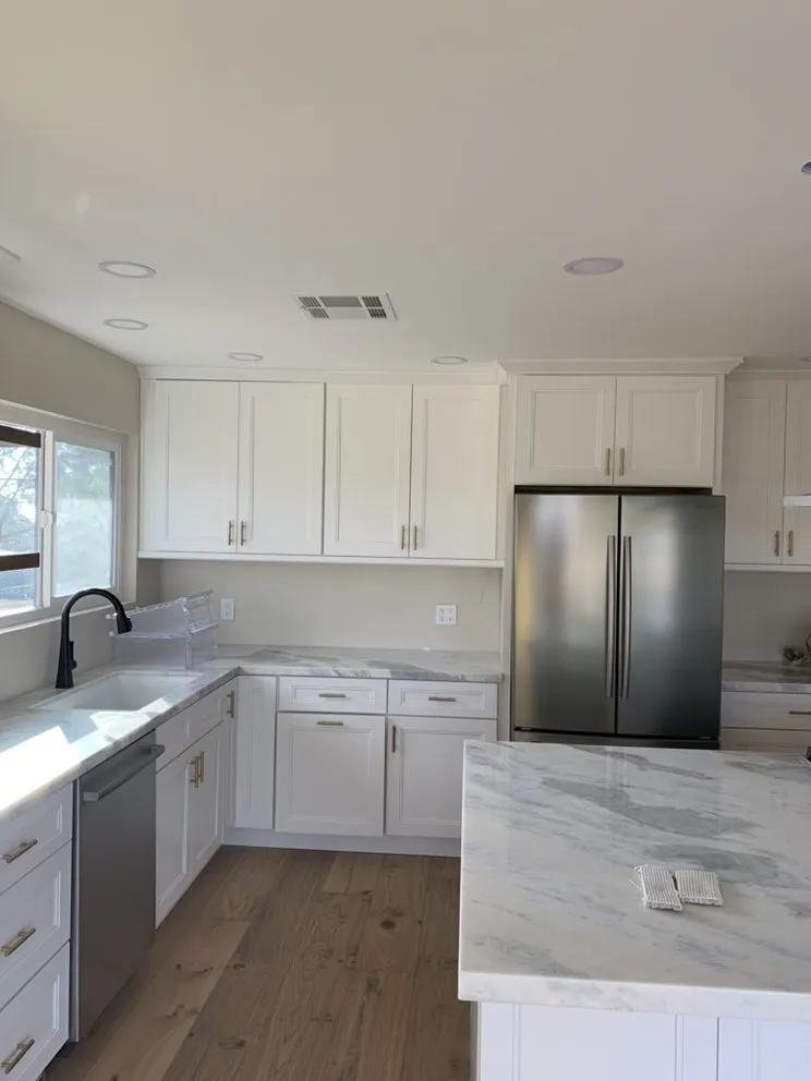 Slide of LTE Electric