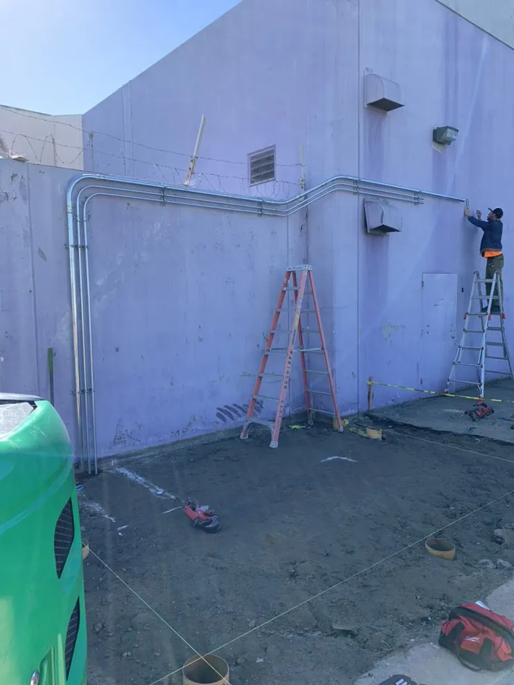 Slide of LTE Electric