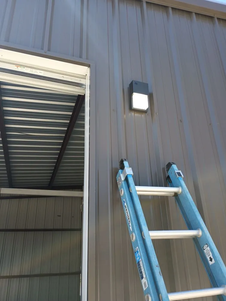 Slide of LTX Electric