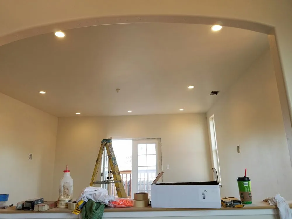 Licensed emergency electrical service service in , - Lualemana Electric