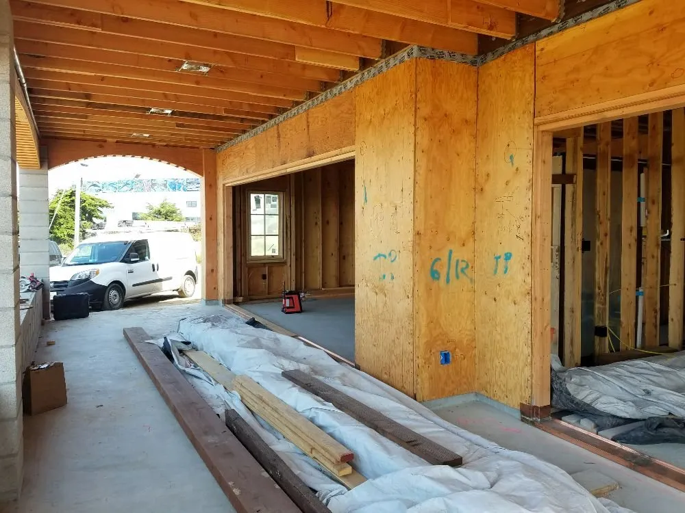 Slide of Lualemana Electric