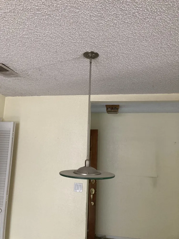 Slide of Lua’s Handyman's Service