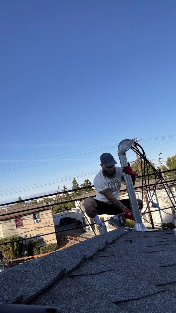 Affordable electrician providing outlet and switch repair in San Fernando Valley, CA - Lucker Electrical