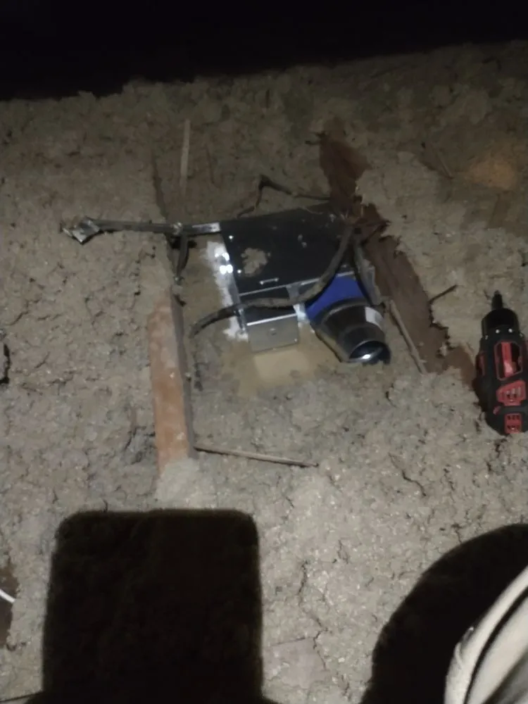 Slide of Lucky Electric