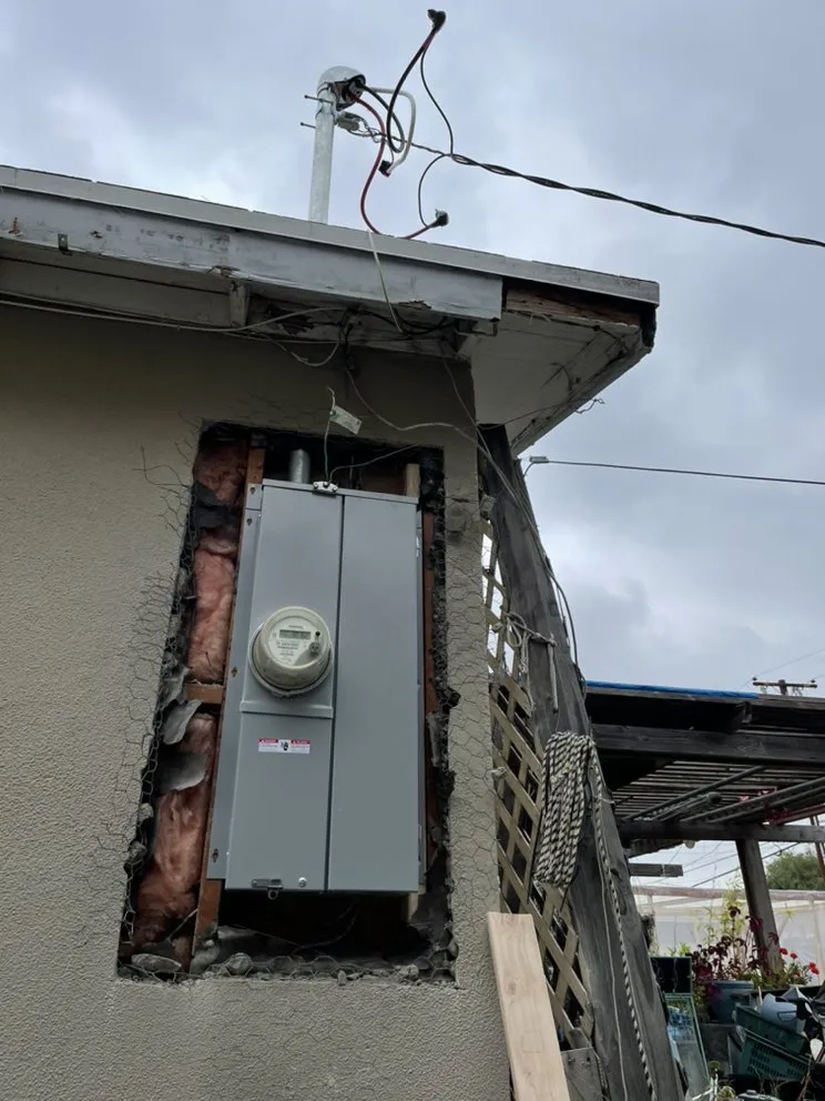 Reliable wiring installation in ,  by Lucky TV Mounting