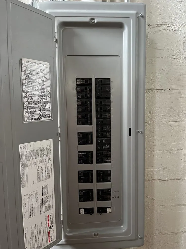 Slide of Lucram Tech