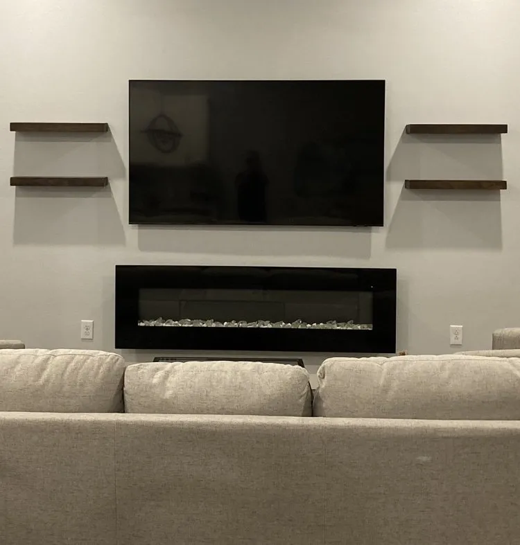 Slide of Lucram Tech