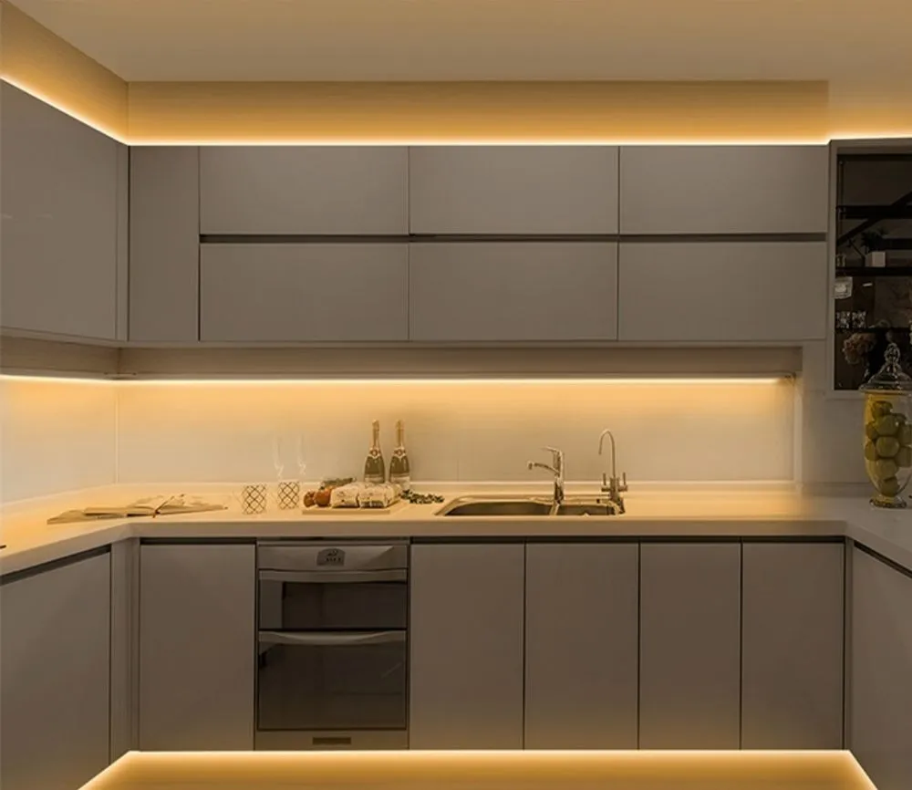 Slide of Luer Electricals