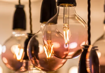 Slide of Lug Electric