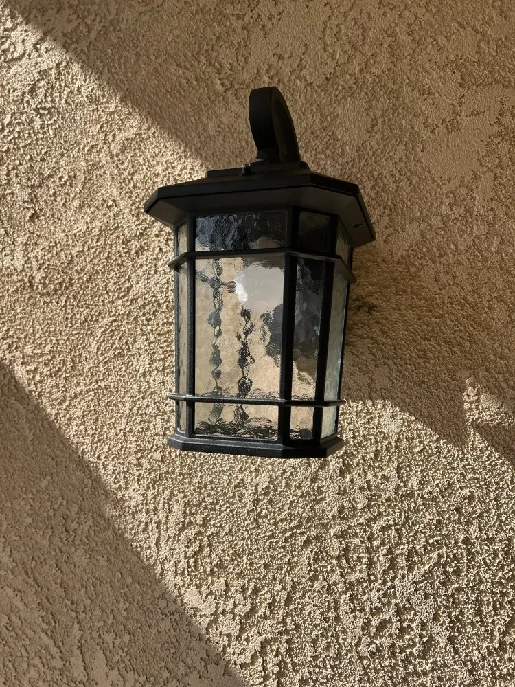 Licensed circuit breaker repair in Bakersfield, CA by Lugo's Handyman Services