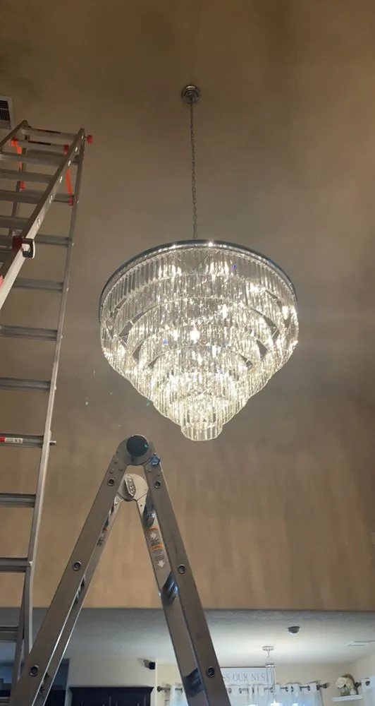 Slide of Lui Electric