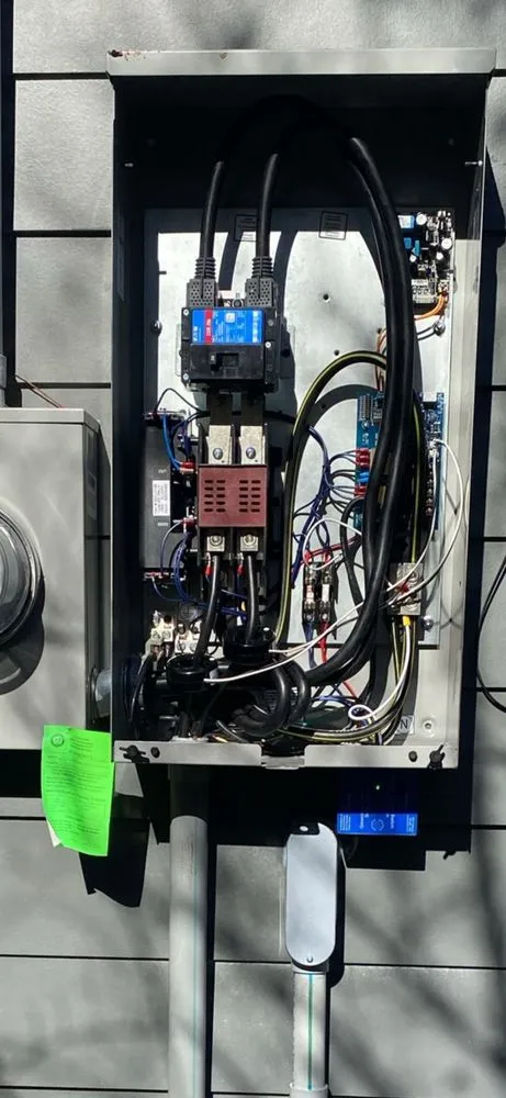 Slide of Luis electrician 