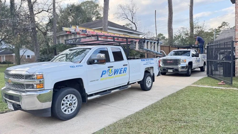 Slide of Luis electrician 