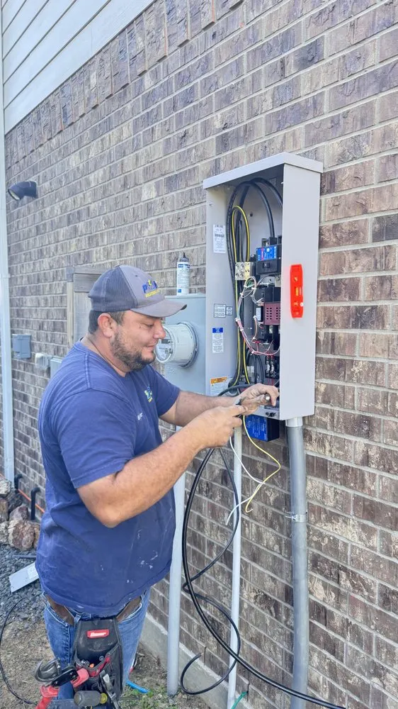 Slide of Luis electrician 