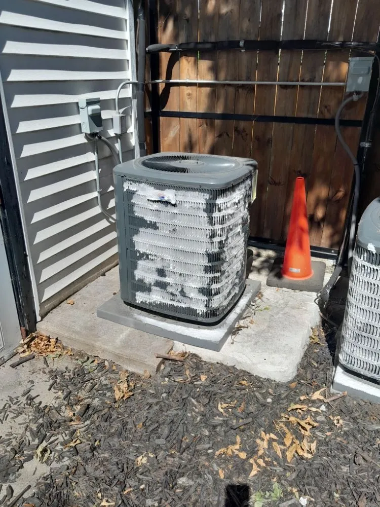 Slide of Luis Handy man services