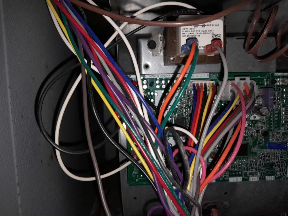 Slide of Luis Handy man services