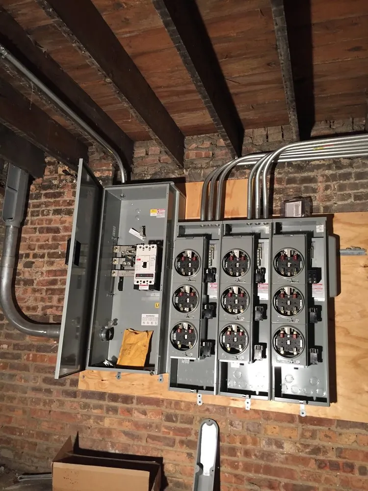 Slide of Luis Lozano